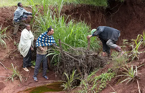 Äthiopien_Nature_First_Arbeiter