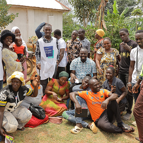Gruppe von jungen Menschen in Uganda